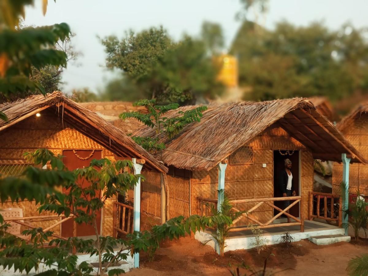 Hampi Nature Cottage Bagian luar foto